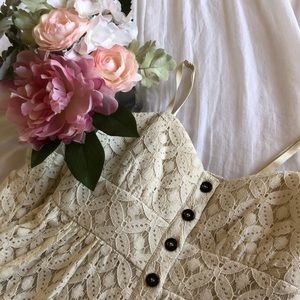 ✨Cream lace mini dress✨